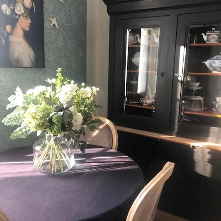 Bed & Breakfast Maison Du 7 *