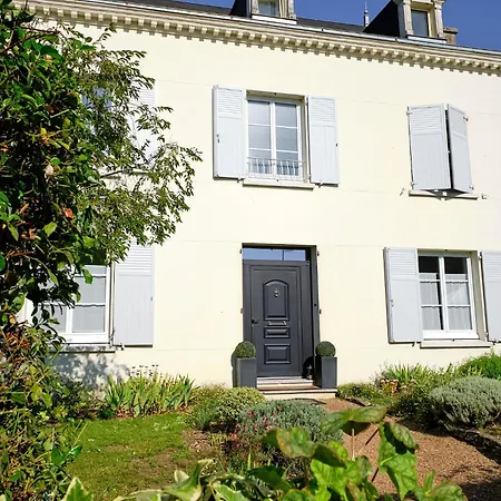 Bed & Breakfast Maison Du 7 *
