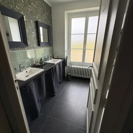 Bed & Breakfast Maison Du 7 *