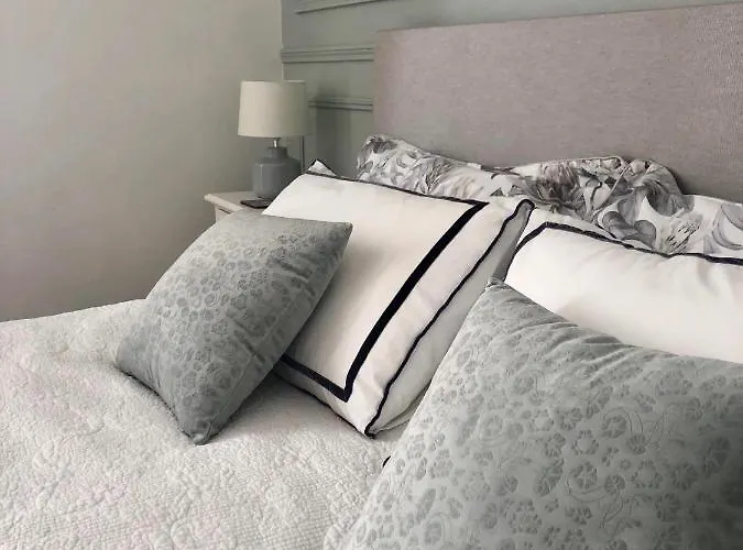 Frühstückspension Maison Du 7 *