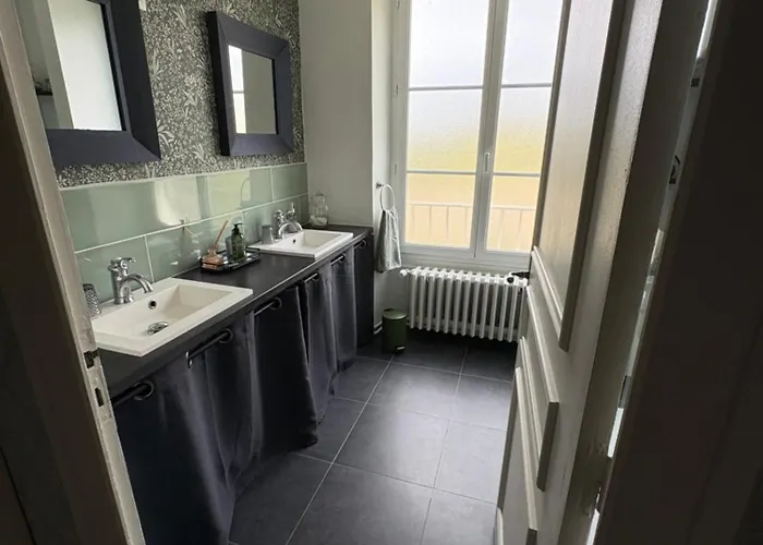 Frühstückspension Maison Du 7 *